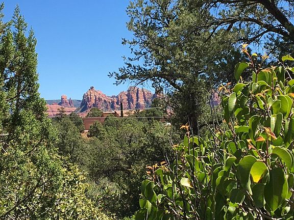 2nd image of 175 Cathedral Rock Trl