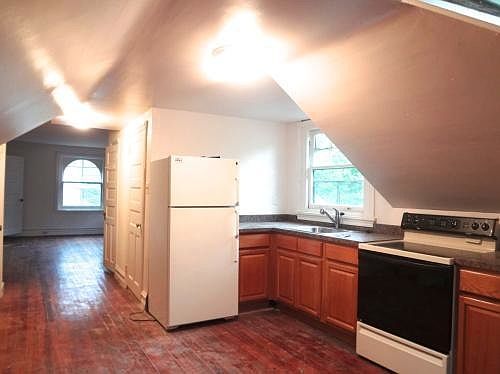 1st image of 133 W Phil Ellena St