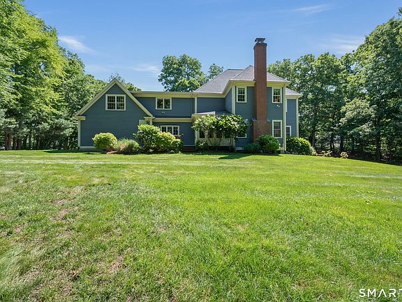 4th image of 157 Tamarac Drive