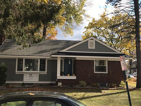 4th image of 120 Louis St