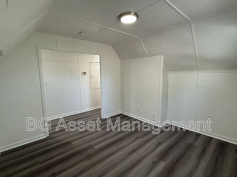 7878 Ney Ave #1/2 — Photo 17