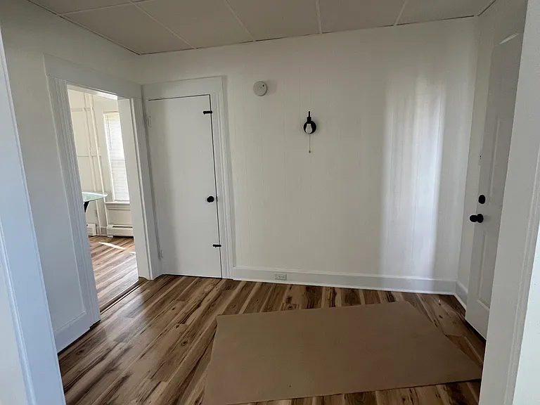 528 Soundview Ave #1 — Photo 2