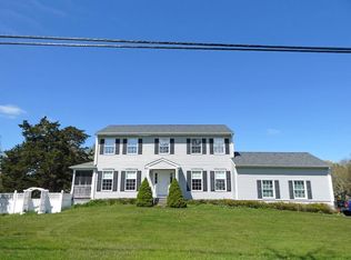 261 Cushman Rd, Rochester, MA 02770