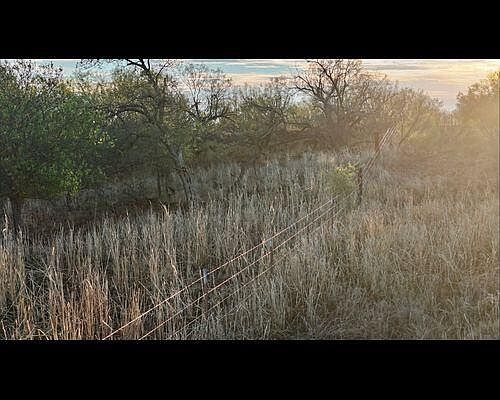 4th image of 186 County Rd