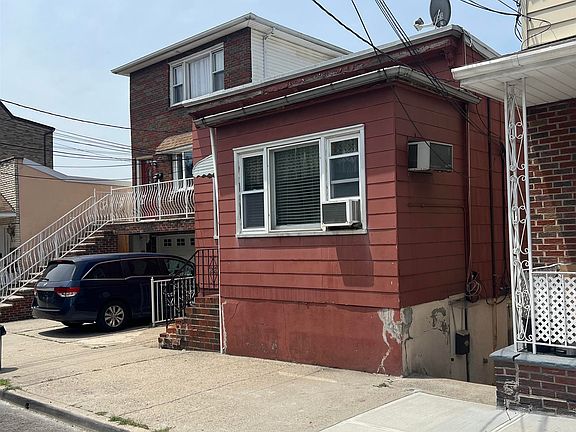 2nd image of 6417 Grand Ave Floor 1