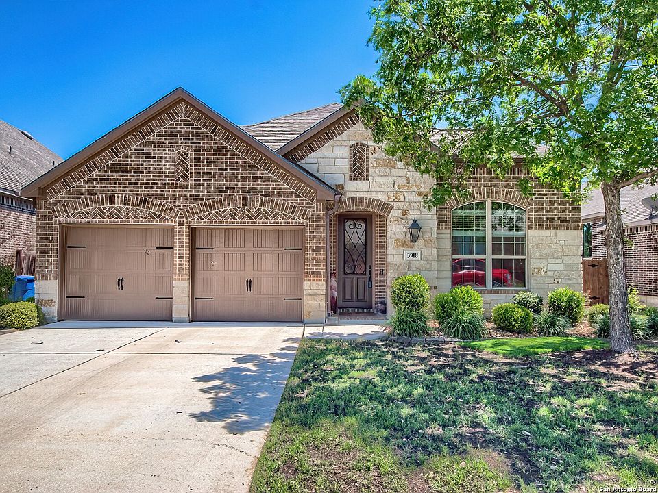 1st image of 3918 Cordoba Creek