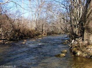 1 Track Elastic Plant Rd, Westfield, NC 27053