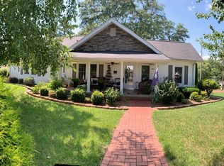 119 Pine St, Greer, SC 29650