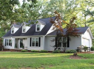 701 Mourning Dove Ln, Seneca, SC 29678