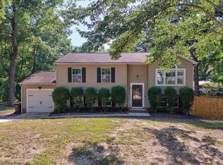 109 Summershade Ct, Knightdale, NC 27545
