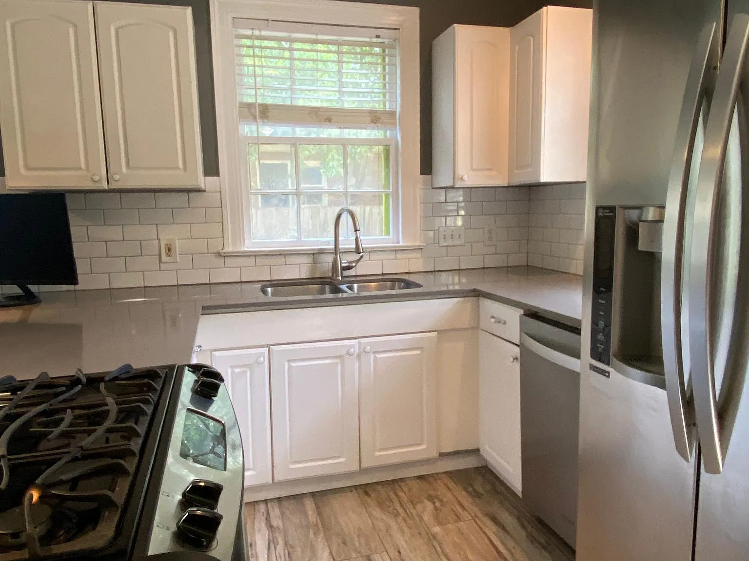 5 bed, 1789 sqft, $5,980 — Photo 3