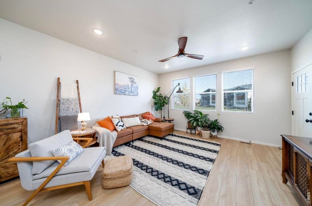 1805 Bounty Dr #2