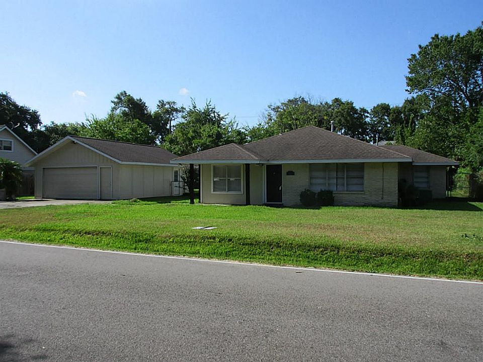 1st image of 211 Meadowlawn Ave