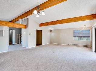 1126 NW Market St APT 5, Seattle, WA 98107