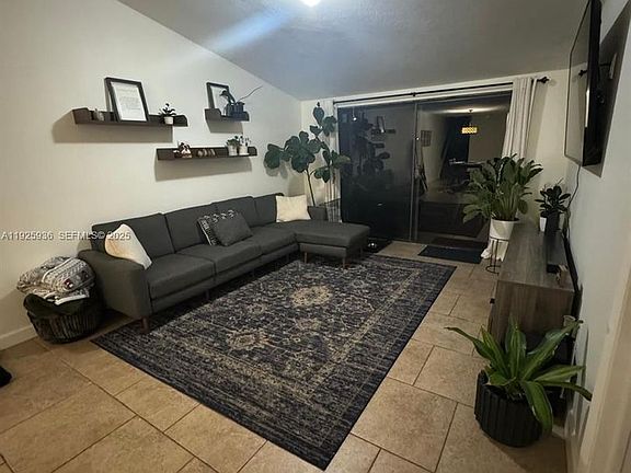 5th image of 10161 SW 137th Ct #10161