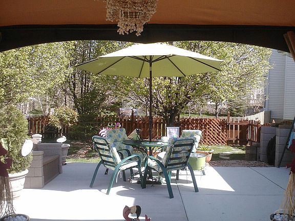 patio 22 by 28