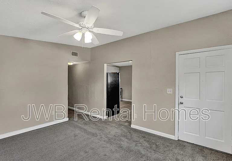 9148 13th Ave — Photo 8
