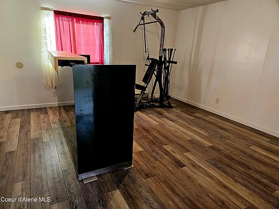 5th image of 723 C St