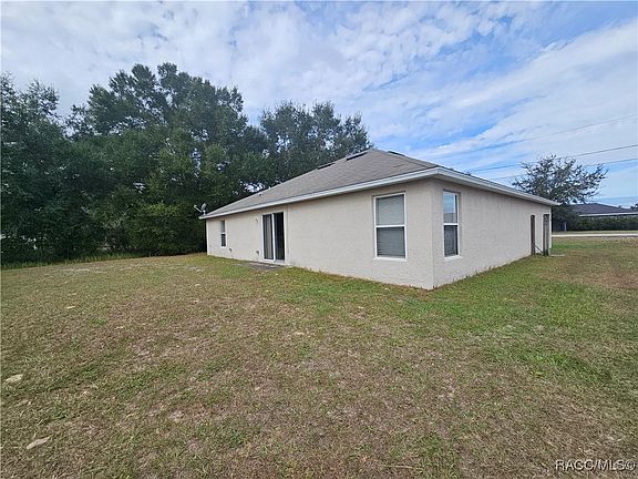 2nd image of 21 Dogwood Pl