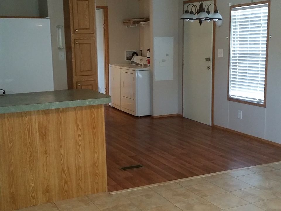 1st image of 504 S 10th St #18