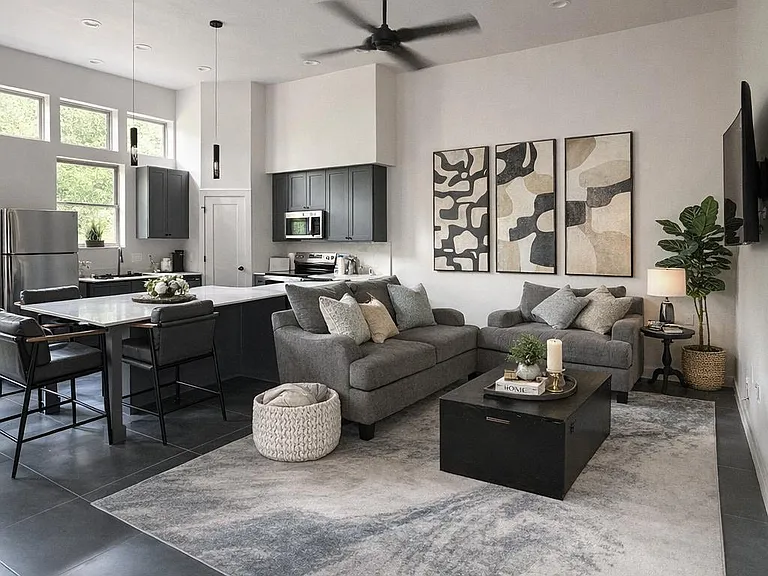 Cypress Manor Luxury Living — Photo 2