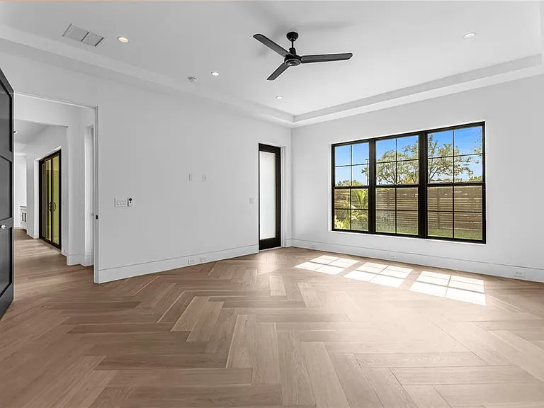 1814 Barker Dr — Photo 54
