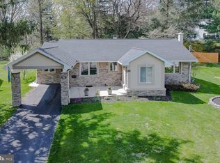 222 Fry Dr, State College, PA 16801