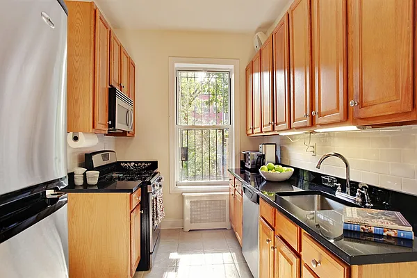 Sold by Corcoran | media 6