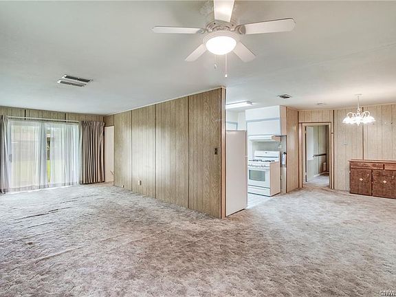 2nd image of 3213 McGregor St