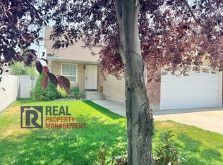 1586 Dustin Cir, Pocatello, ID 83202