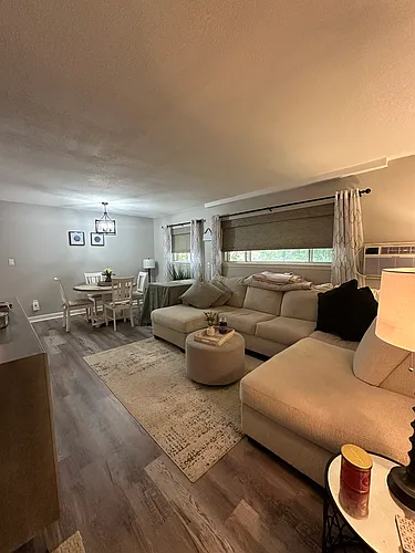 10 Crescent Dr #3 Photo 1