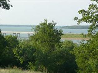 1035 Mallard Pointe Dr, Cedar Hill, TX 75104