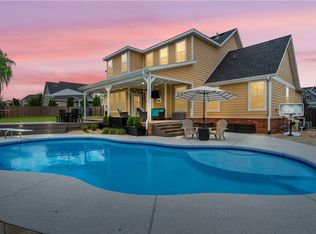 553 Kensington St, Cave Springs, AR 72718