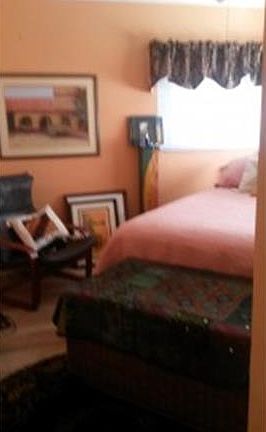 5th image of 4414 Poinsettia St