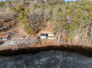 18 Tarklin Pond Dr, North Smithfield, RI 02896