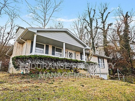 4th image of 334 Hyde Park Dr