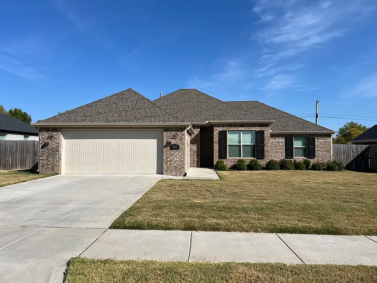 536 N Greylag Way — Photo 1