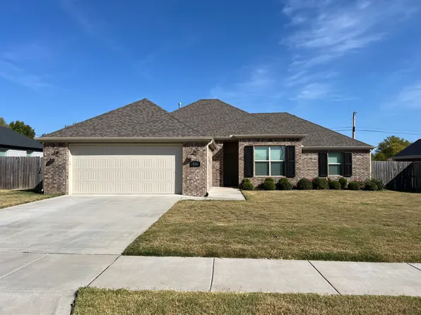 536 N Greylag Way, Farmington, AR 72730