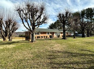 1349 Reeves Mill Rd, Mount Airy, NC 27030