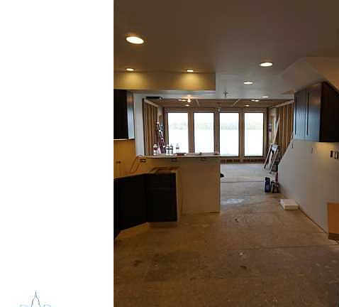 2nd image of 9318 Oakdale Dr