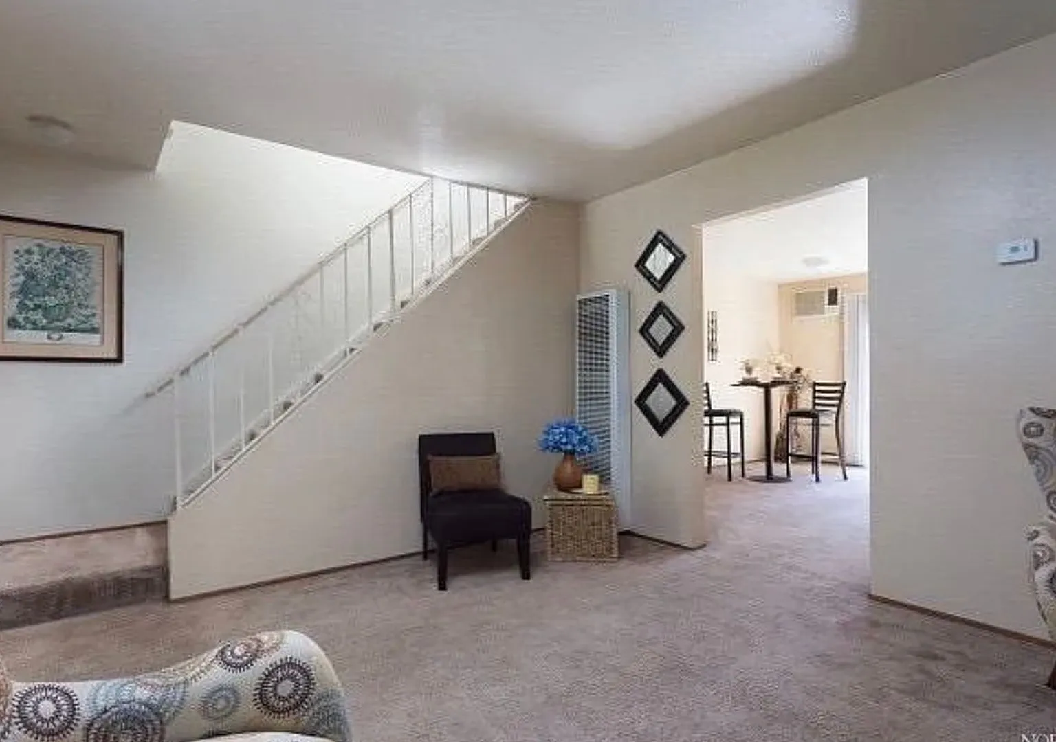 3 bedroom Townhome — Photo 2