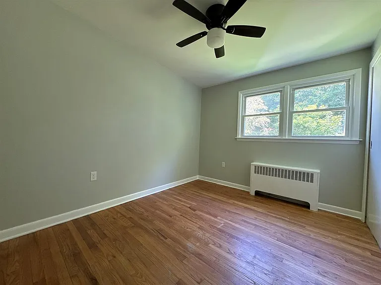 95 Riverside Dr #95 — Photo 13
