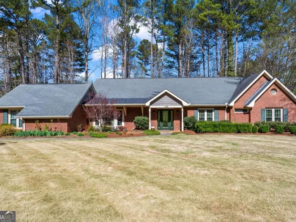 146 Lakeside Dr NW, Kennesaw, GA 30144