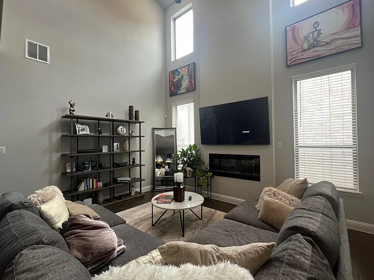 13244 Jonata St — Photo 6