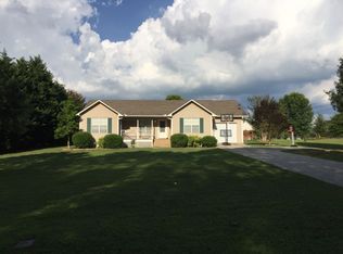 90 Kinney Rd, Boaz, AL 35957