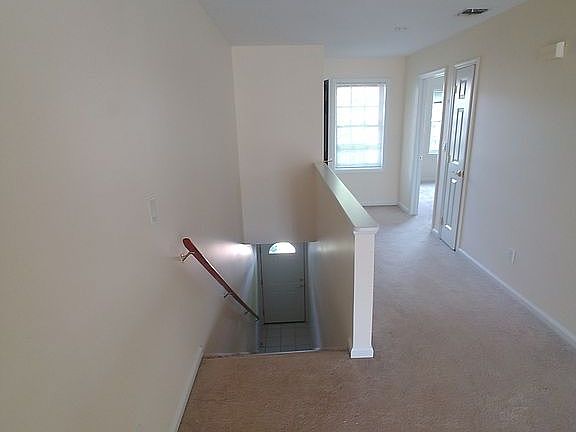 5th image of 1030 Savoy Dr