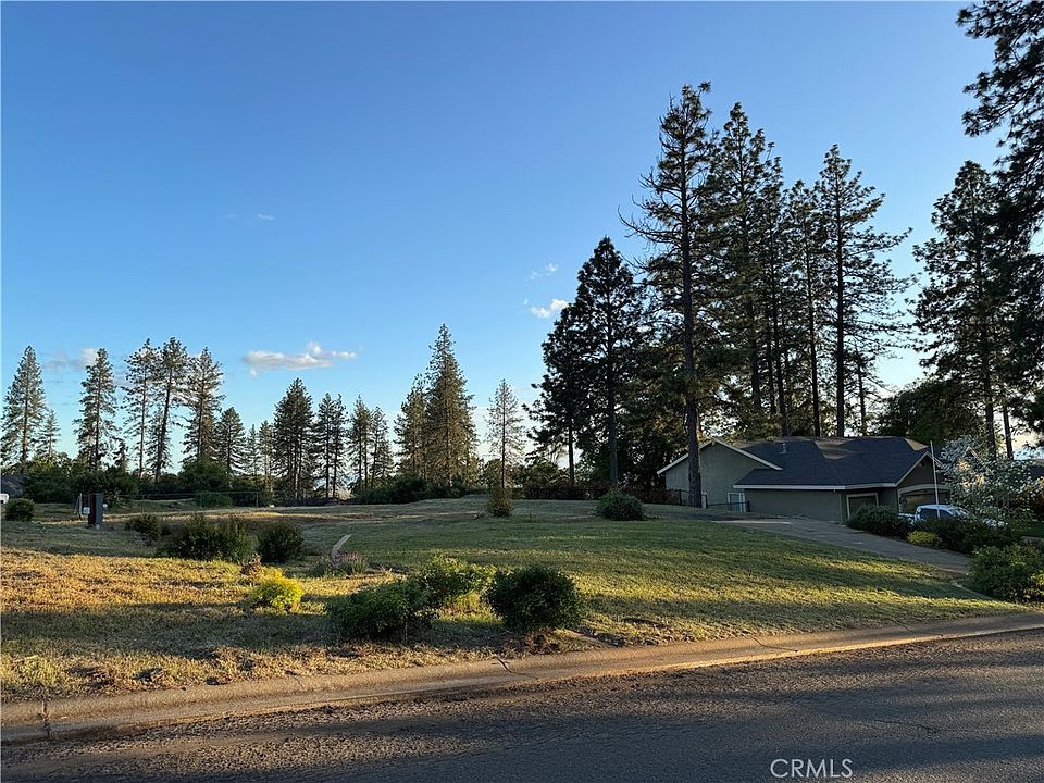 1st image of 4956 Malibu Dr #3