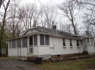 1097 Saybrook Rd, Middletown, CT 06457