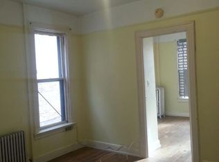 234 Powers St APT 2R, Brooklyn, NY 11211