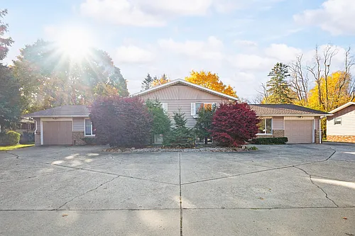 1332 W Glenlord Rd #1332 Photo 1